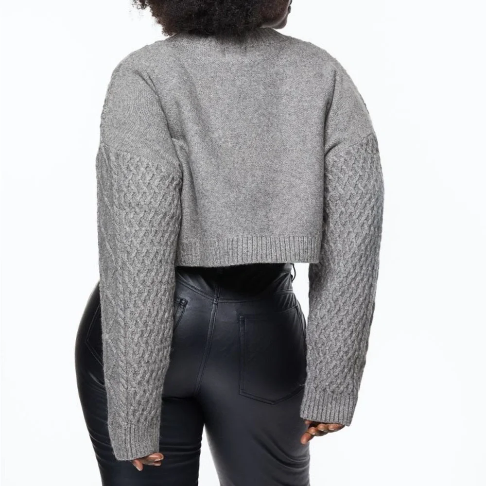 NWT H&M Cable Knit Sweater - Picture 4 of 9